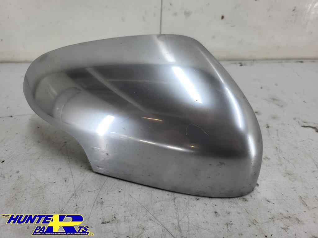Spiegelkap R Volvo V70 III ('07-'17) 30695991, Gebruikt, Ophalen of Verzenden, Volvo, Volvo