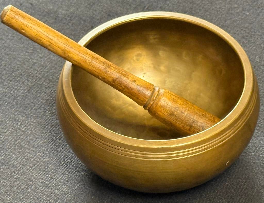 Kleine bronzen klankschaal, Ophalen of Verzenden