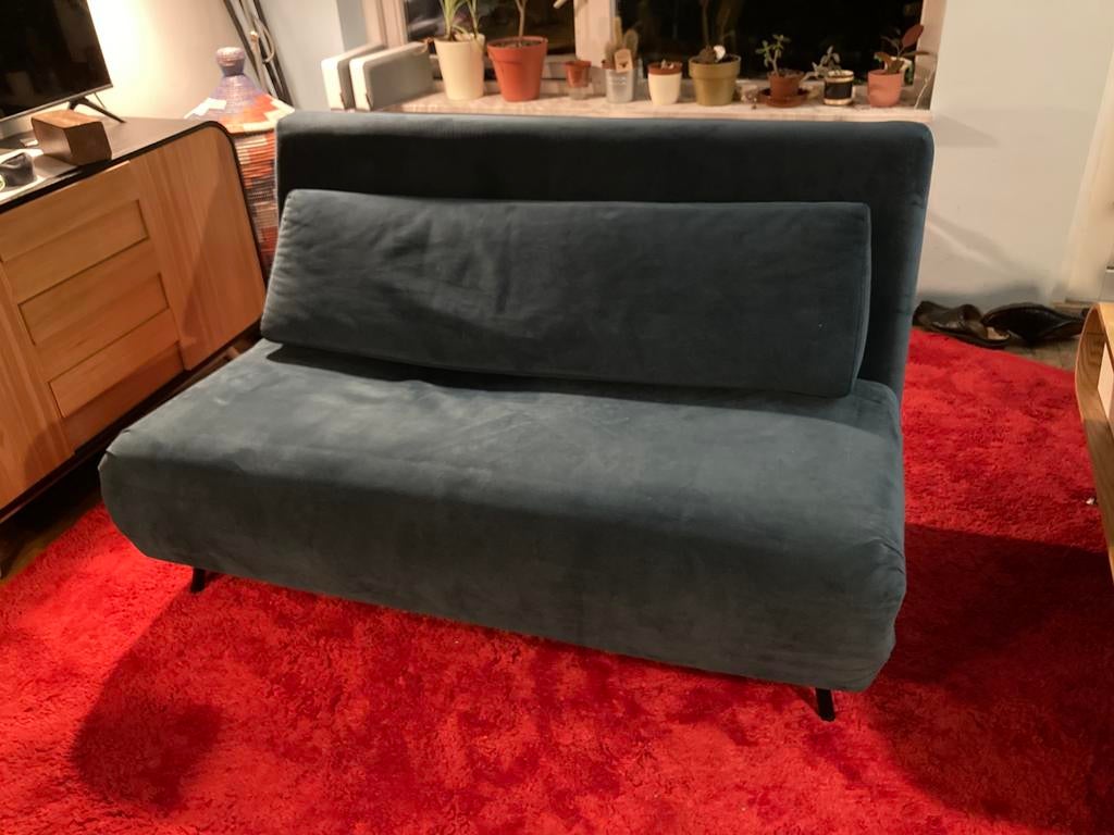 Made slaapbank, Huis en Inrichting, Slaapkamer | Slaapbanken, Gebruikt, 140 cm, 200 cm, Tweepersoons, Blauw, Ophalen