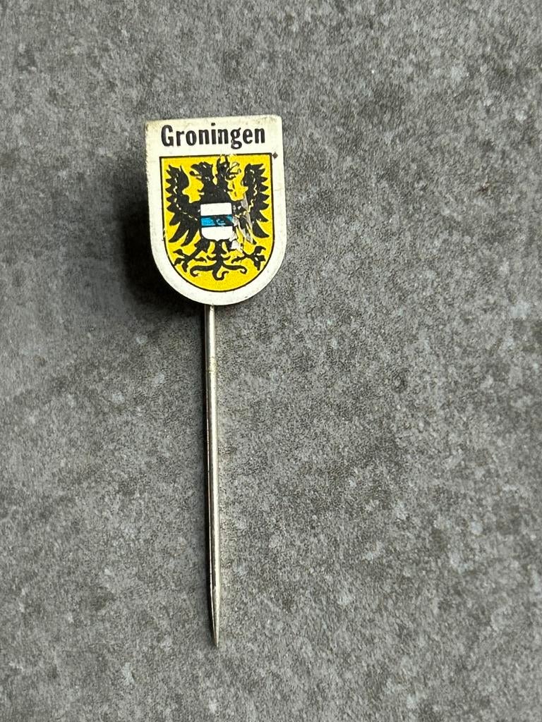 Groningen wapen speldje, Verzamelen, Speldjes, Pins en Buttons, Ophalen of Verzenden, Merk, Speldje of Pin