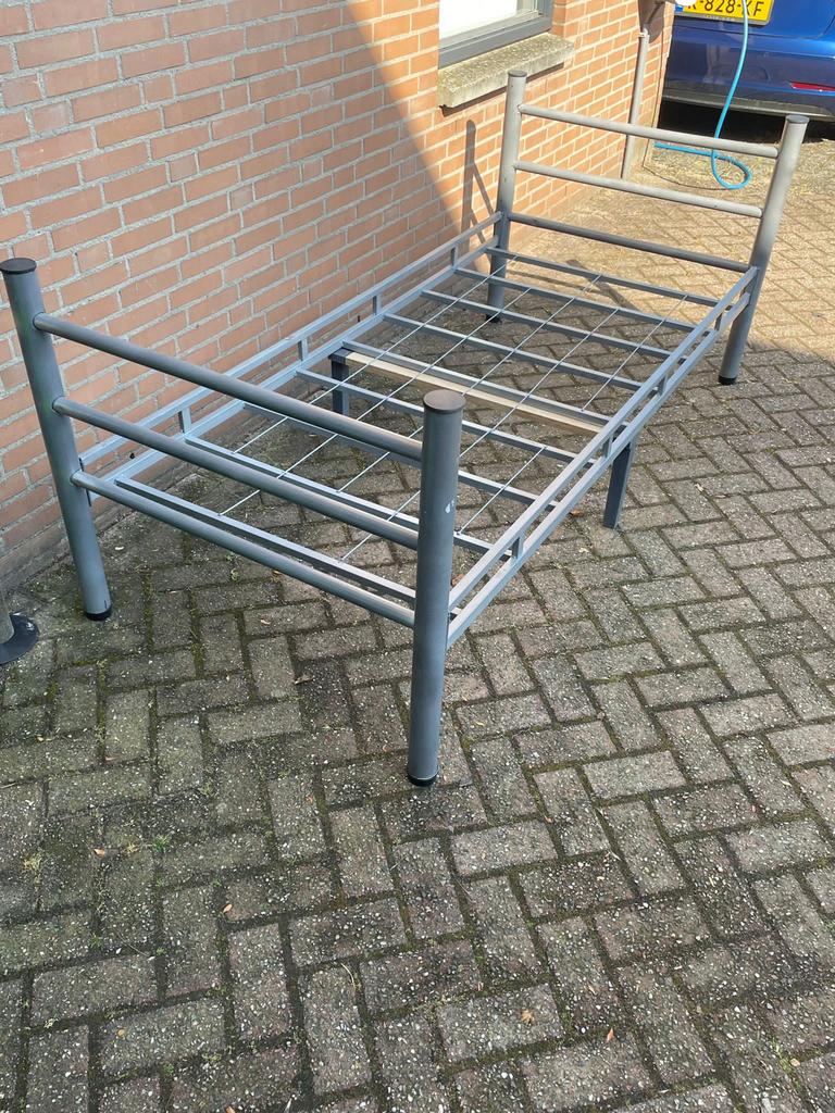 Bed 90x200, Ophalen, 90 cm, Eenpersoons, Wit