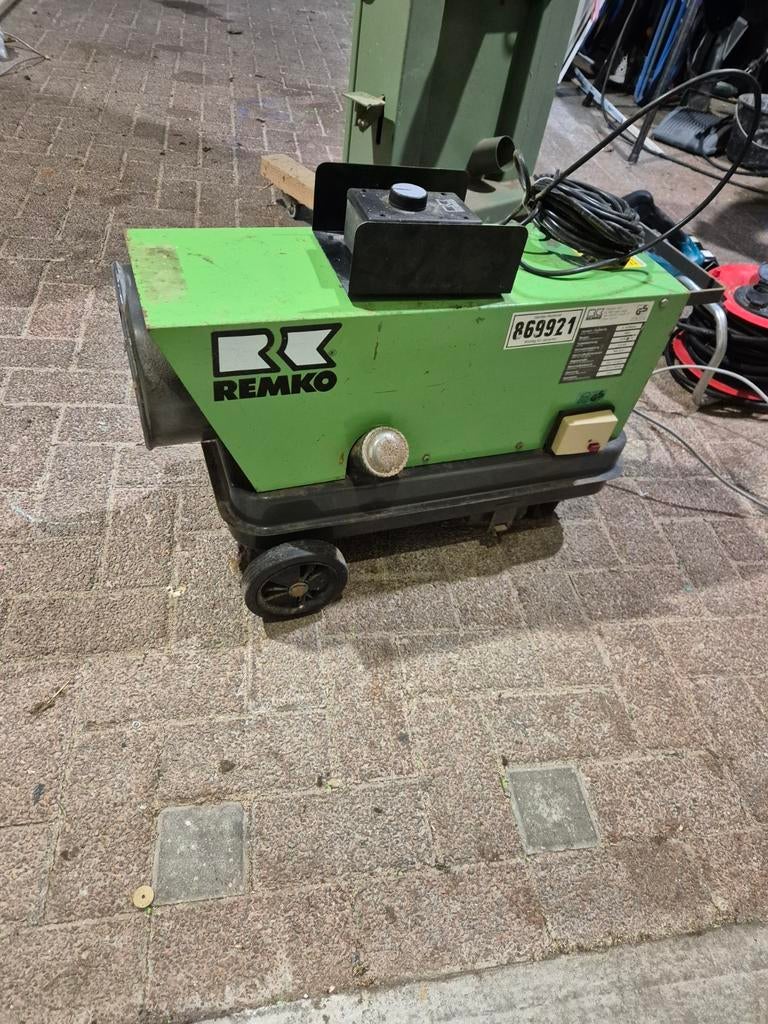 Remko heteluchtkanon R69921, Doe-het-zelf en Verbouw, Ophalen