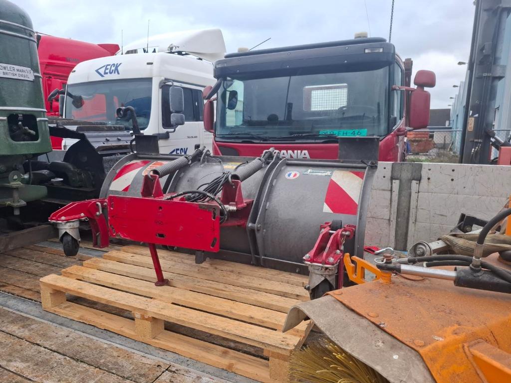 Shovel bezem en hydraulische sneeuwschuif, Ophalen, Overige typen
