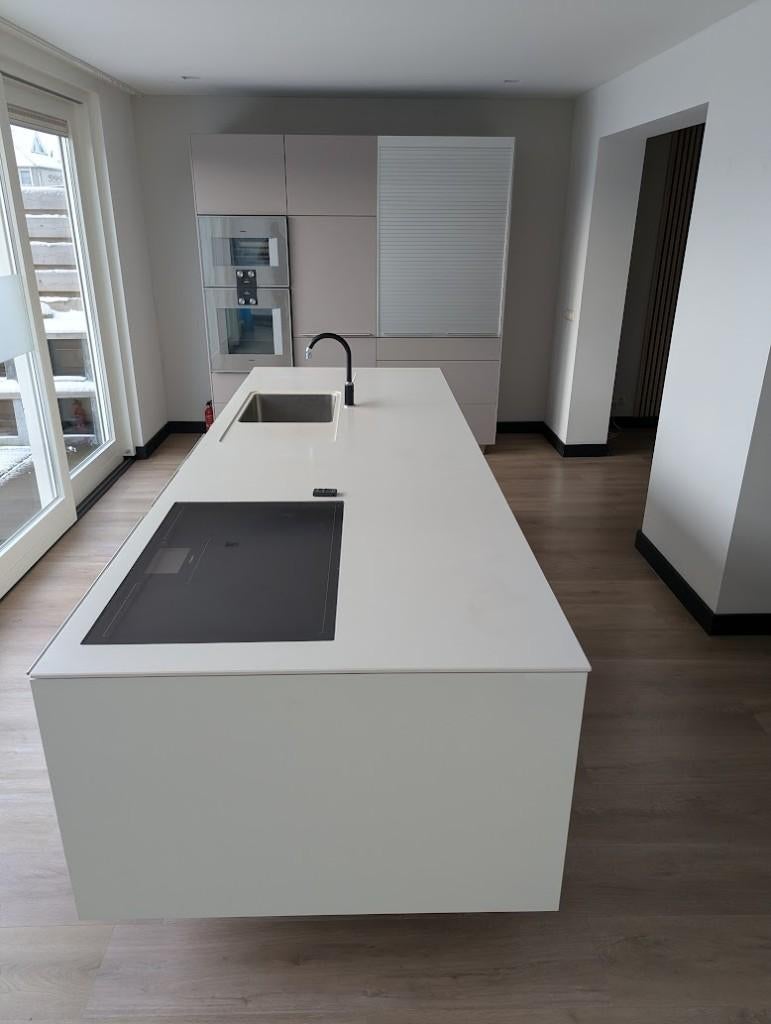 Royale Bulthaup B3 eiland-keuken, Gebruikt, Wit, Ophalen of Verzenden, Composiet