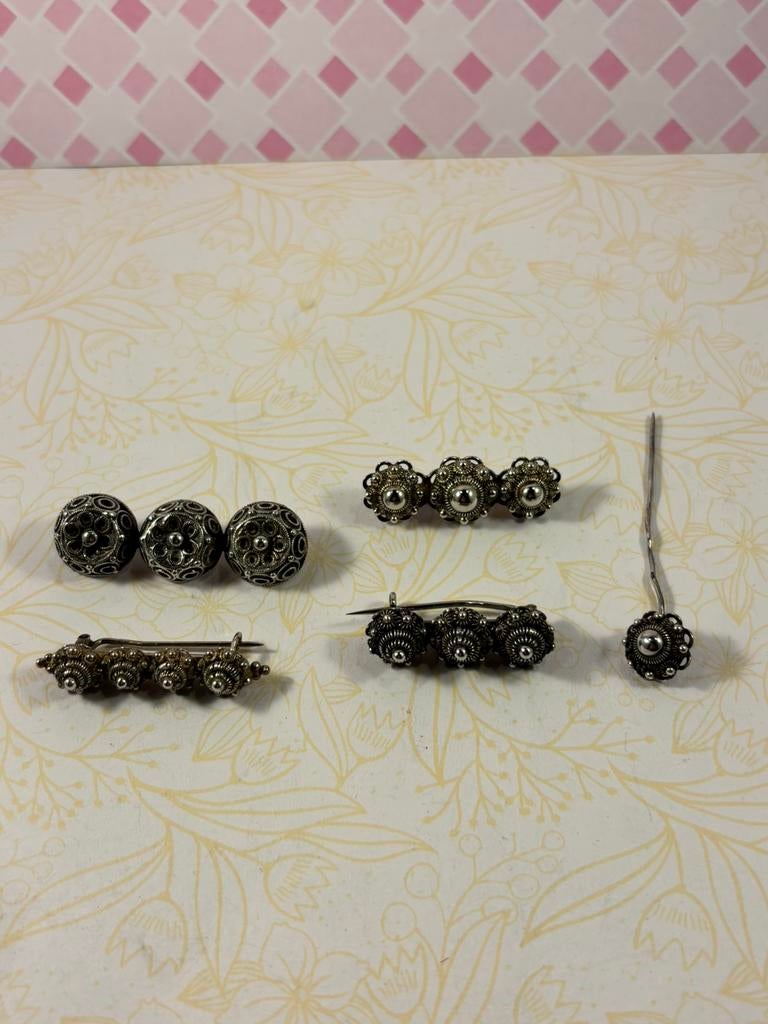 Lot zilveren Zeeuws knop, 5 stuks, Antiek en Kunst, Ophalen of Verzenden, Zilver