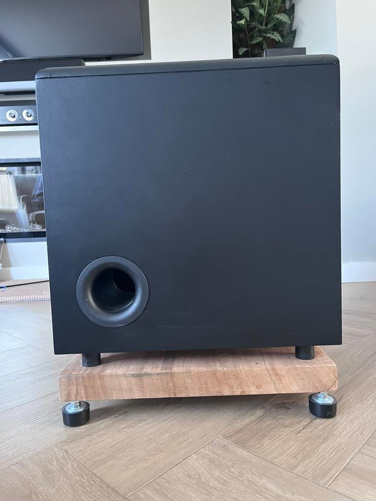 Subwoofer matzwart, Subwoofer, Zo goed als nieuw, 120 watt of meer, Ophalen