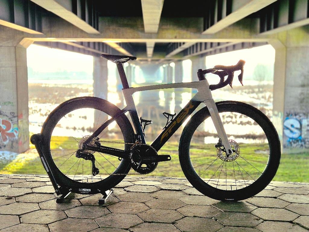 NIEUWE! Apex Blackbuck Racefiets//Ultegra Di2//Carbon/Maat M, 28 inch, Info@nentjeswielersport.nl, Zaltbommel, Nieuw