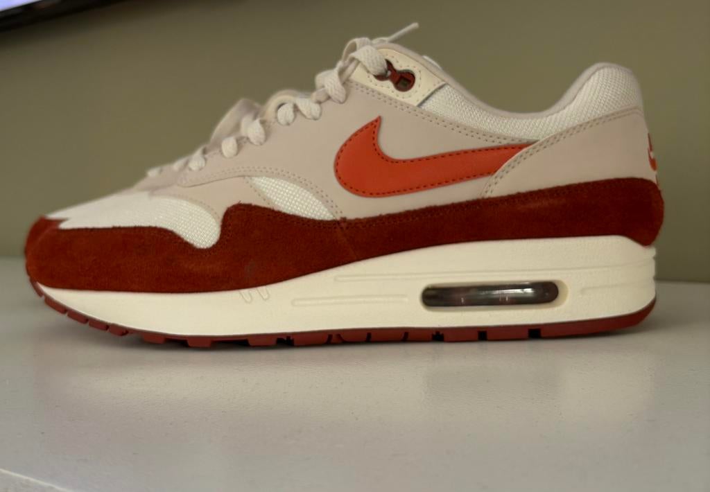 Nike Air Max 1 Mars Stone  US 10, Overige kleuren, Nieuw, Ophalen of Verzenden, Sneakers of Gympen