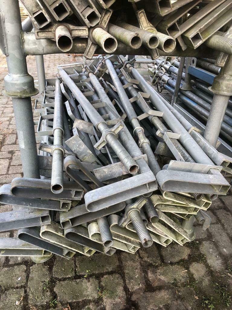 Klembalusten , randbeveiliging , valbeveiliging , baluster, Doe-het-zelf en Verbouw, Ophalen of Verzenden
