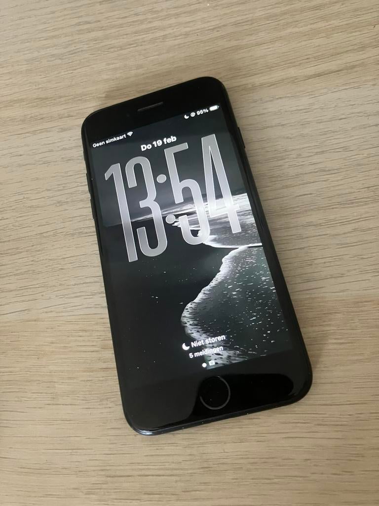 Iphone SE 2020, Telecommunicatie, Mobiele telefoons | Apple iPhone, Zwart, 77 %, Ophalen of Verzenden, Zo goed als nieuw