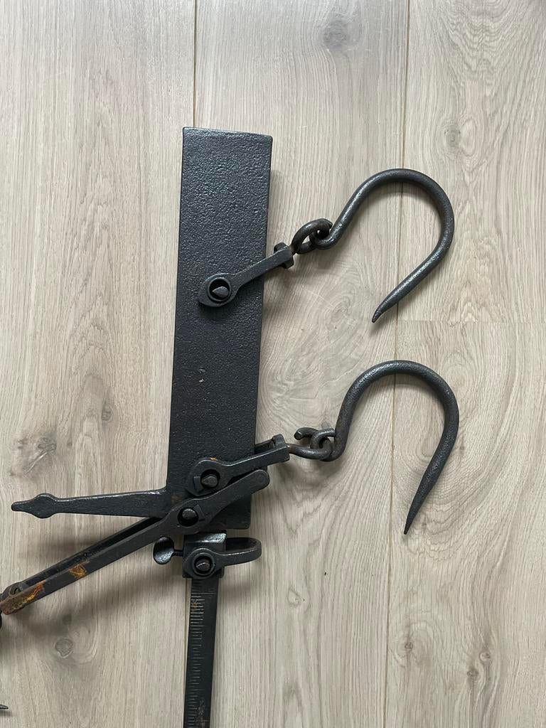 Antieke ijzeren unster / hangweegschaal, Ophalen of Verzenden