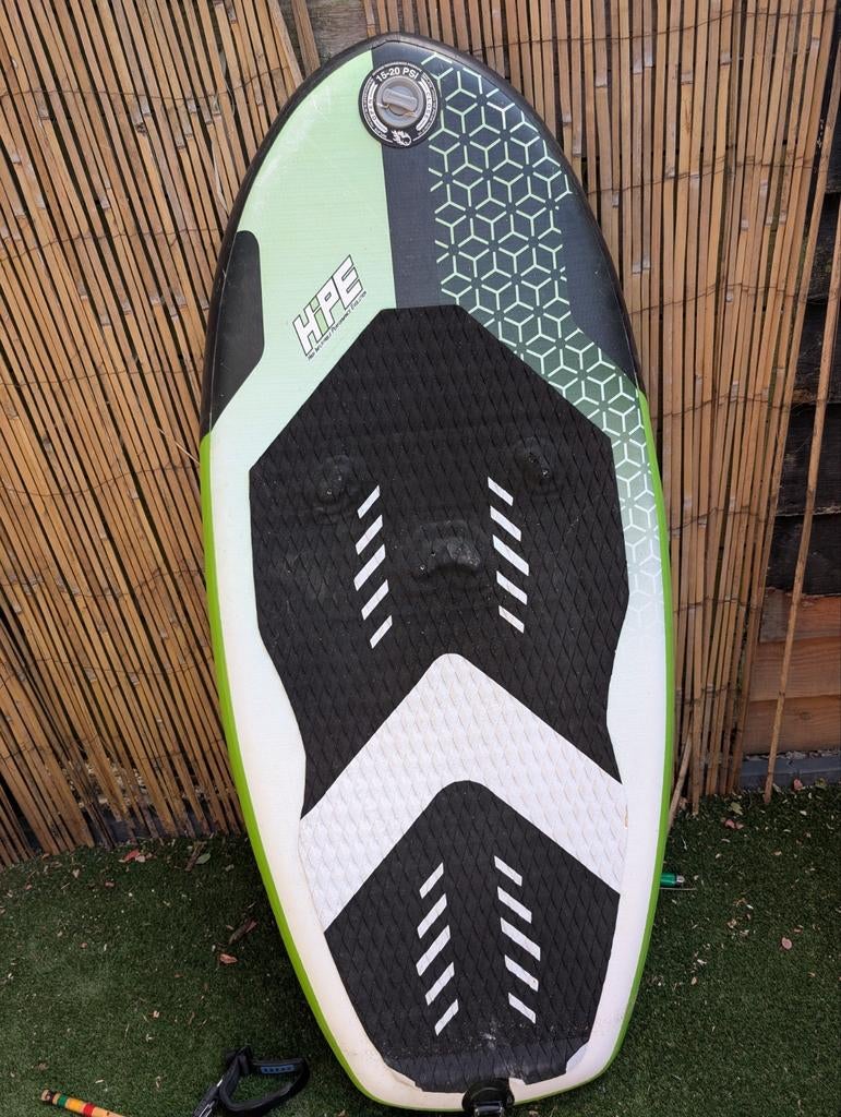 GONG Hipe Inflatable Wingfoil Board – 110L, Watersport en Boten, Wingsurfen, Ophalen, Zo goed als nieuw, Wingsurf-board