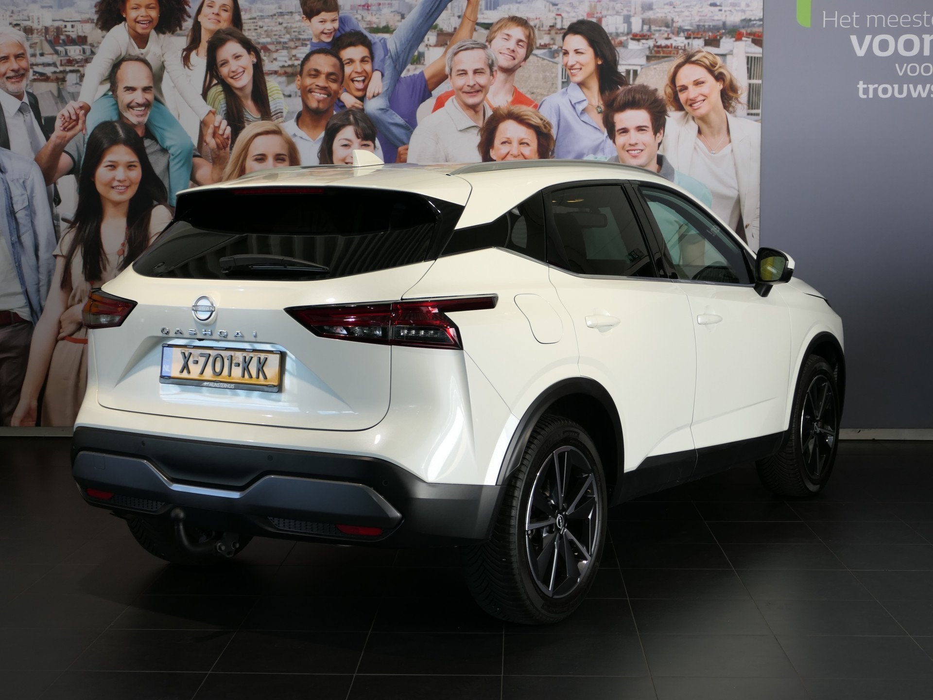 Nissan QASHQAI 1.3 MHEV Xtronic Tekna *1.800kg trekgewicht!*, Auto's, Leder en Stof, Wit, Origineel Nederlands, Qashqai
