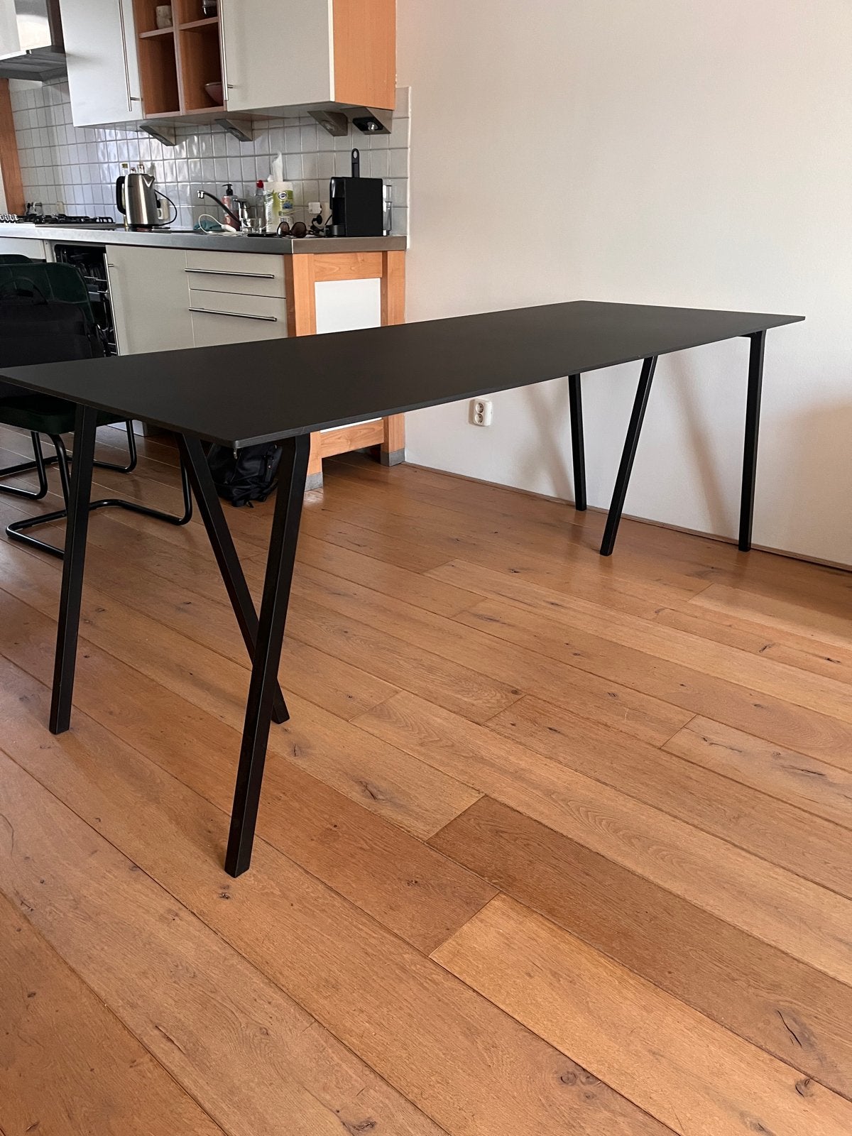 HAY Stand Loop eettafel 200x75x74 - Zwart, Huis en Inrichting, Tafels | Eettafels, Ophalen, 50 tot 100 cm, Zo goed als nieuw, Vijf personen of meer