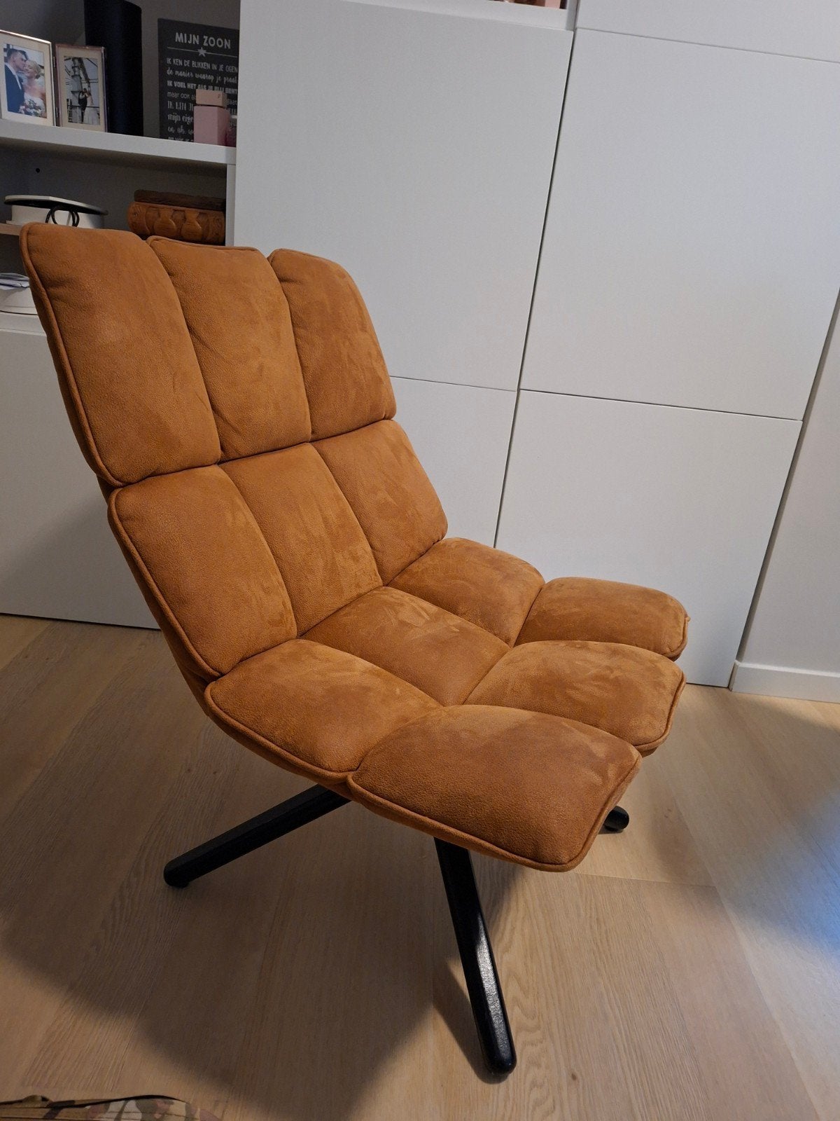 Mooie trendhopper fauteuil - cognac kleu, Ophalen, Modern, Comfortabel, Overige kleuren, Zo goed als nieuw
