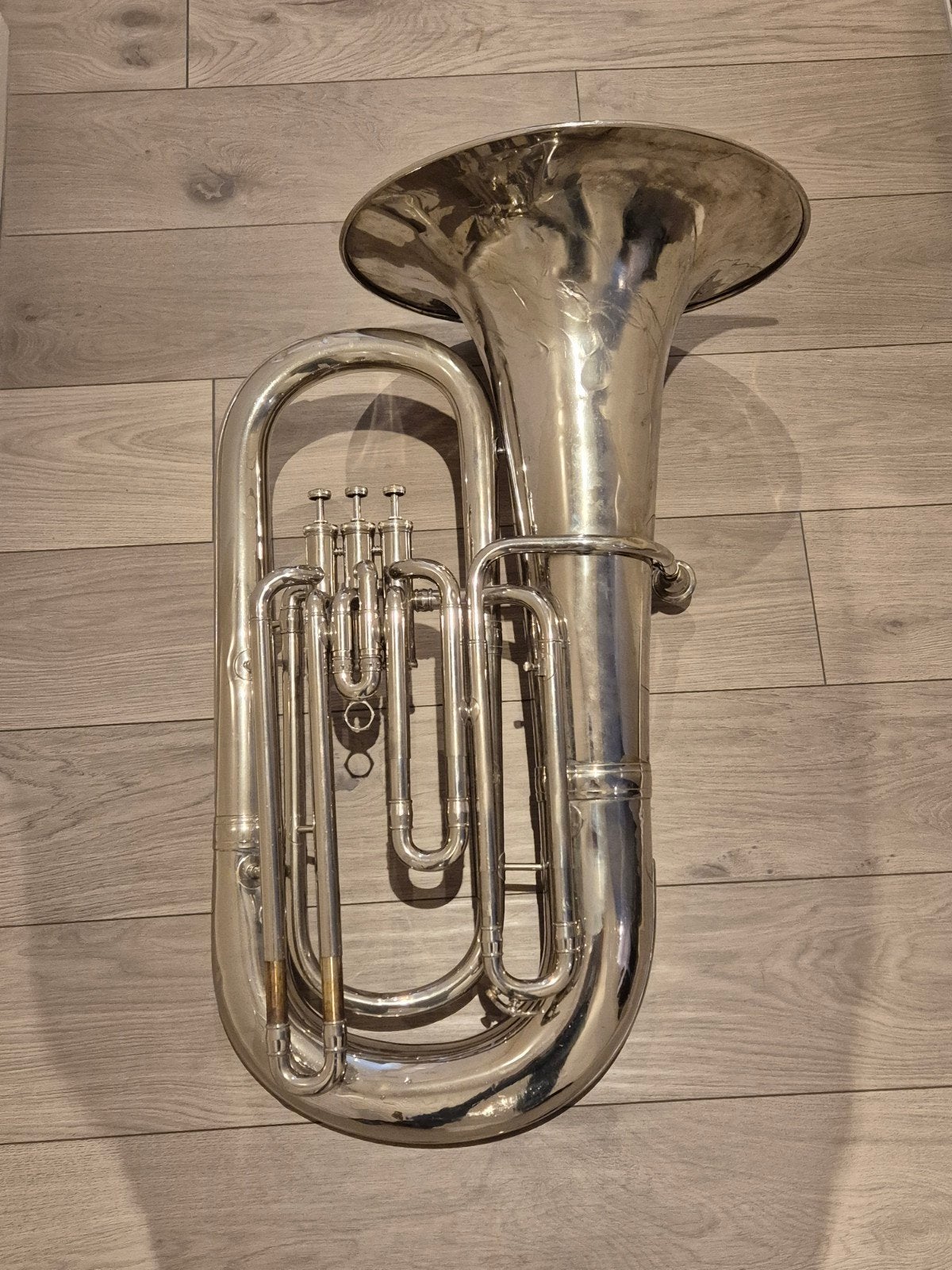 Es bas/ Eb bastuba, Muziek en Instrumenten, Blaasinstrumenten | Tuba's, Ophalen, Gebruikt, Es-tuba