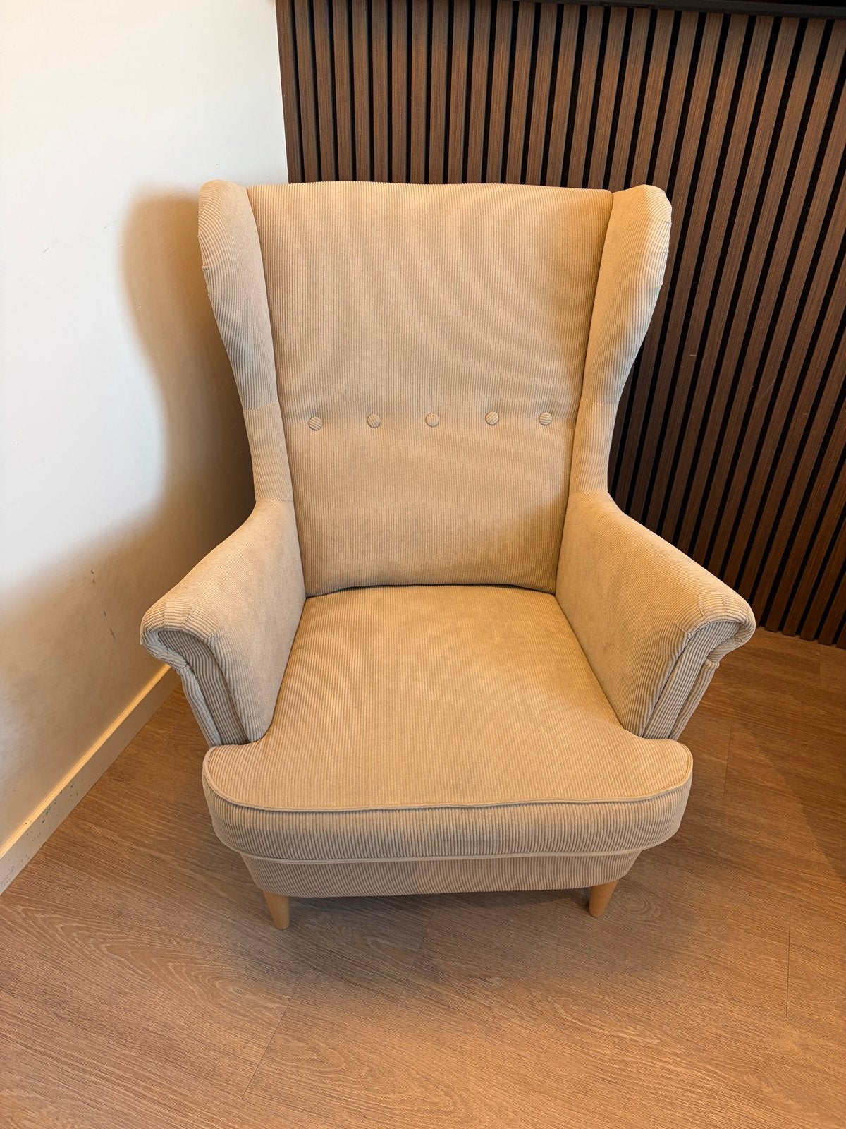 IKEA STRANDMON Oorfauteuil Kelinge beige, Huis en Inrichting, Ophalen, Zo goed als nieuw, Stof