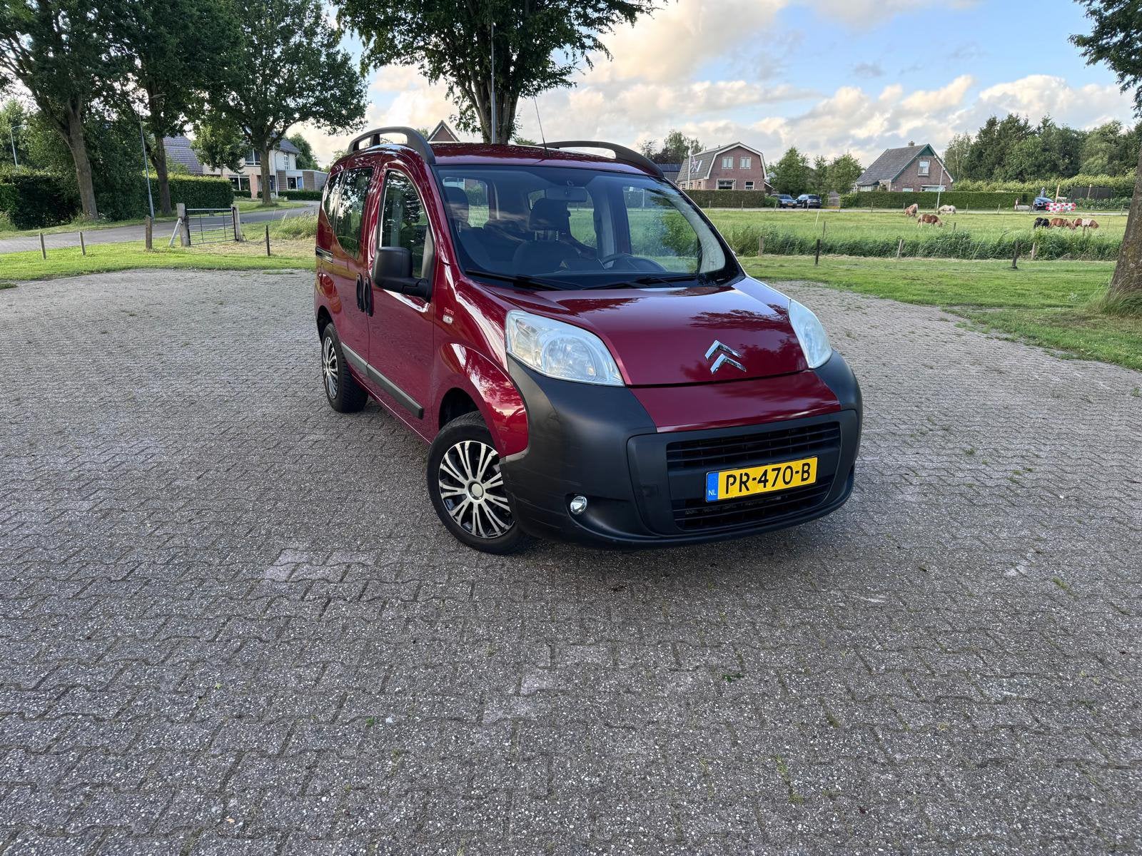 Citroën Nemo 1.4 2010 Rood, Auto's, Citroën, Voorwielaandrijving, 15 km/l, 400 kg, Handgeschakeld