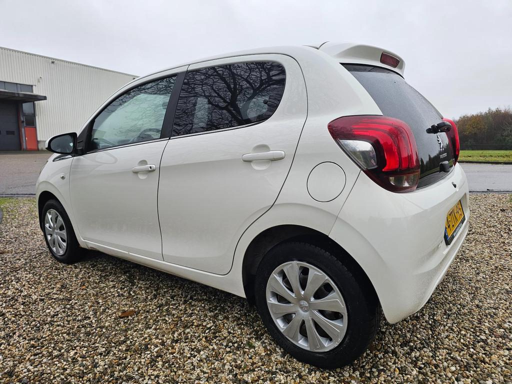 Peugeot 108 1.0 e-VTi Active 5-deurs AIRCO, Voorwielaandrijving, Gebruikt, 4 stoelen, Wit
