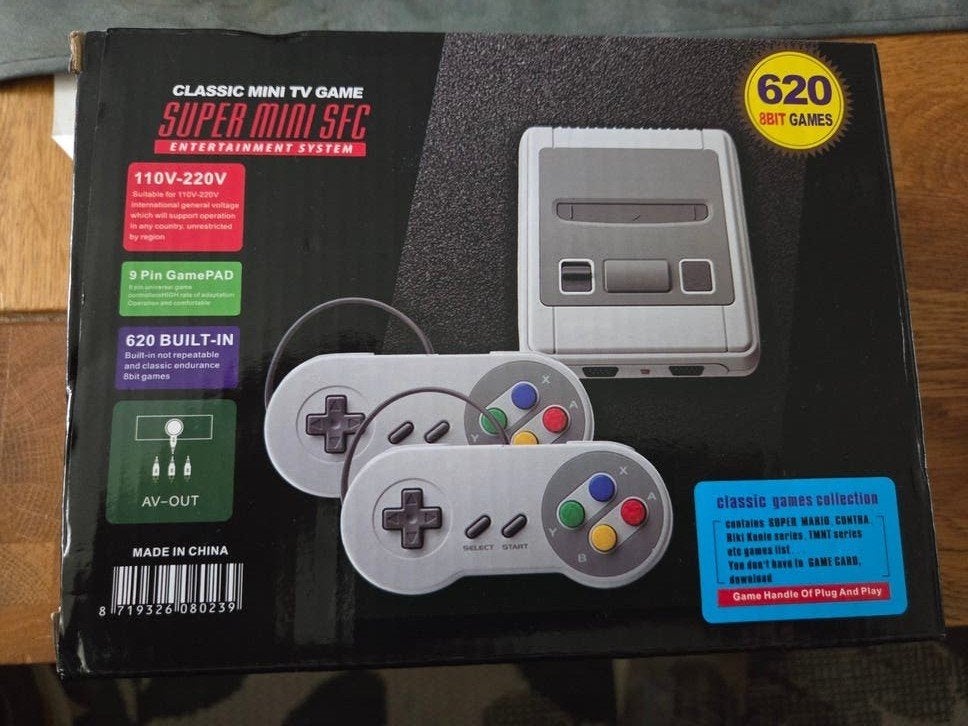 Super mini sfc spelcomputer met 620 games, Spelcomputers en Games, Ophalen of Verzenden, Zo goed als nieuw
