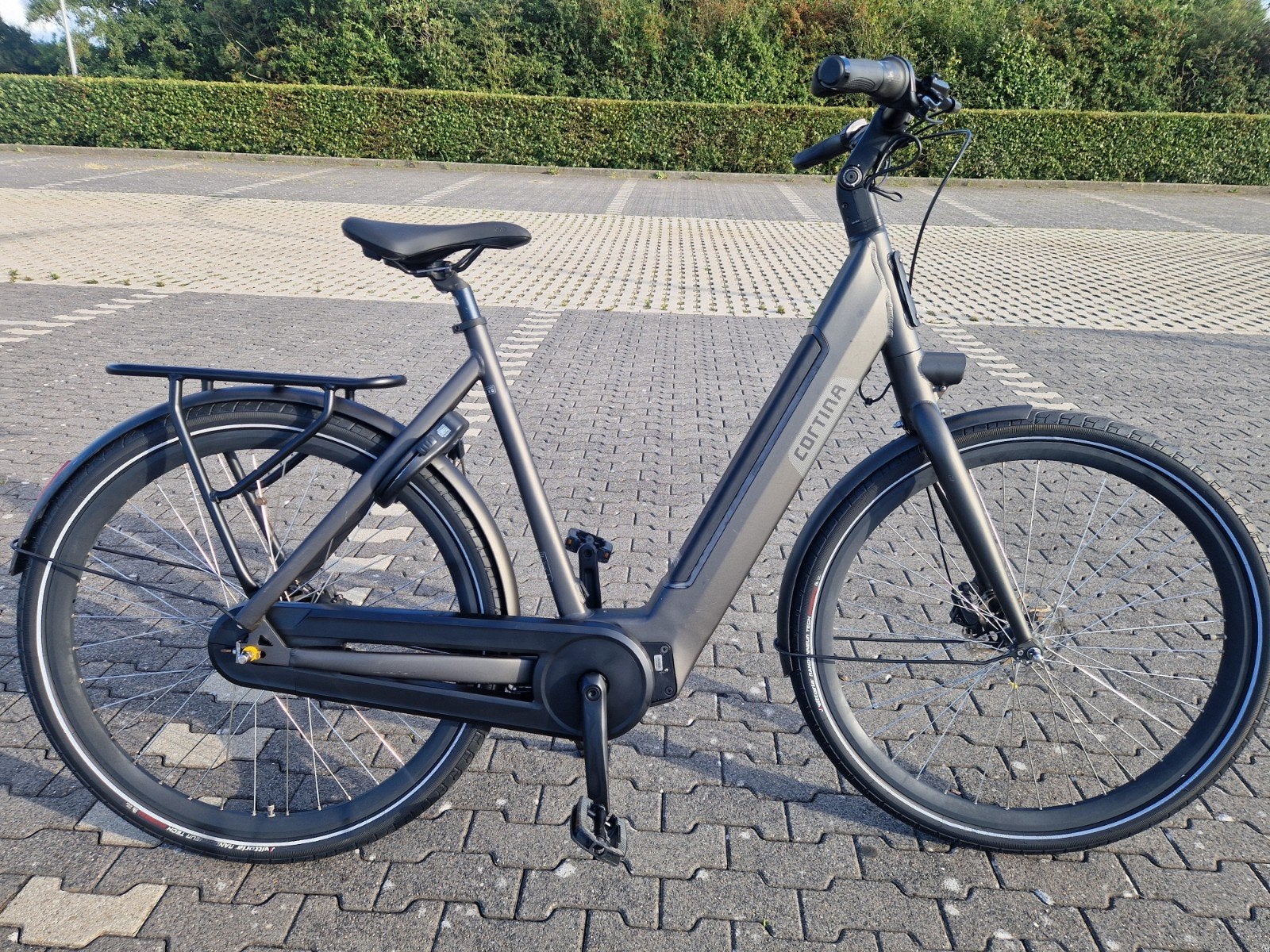 ELEKTRISCHE FIETS CORTINA NITE (MIDDEN MOTOR)ACCU IN MIDDEN, 53 tot 56 cm, Ophalen, Zo goed als nieuw, Overige merken