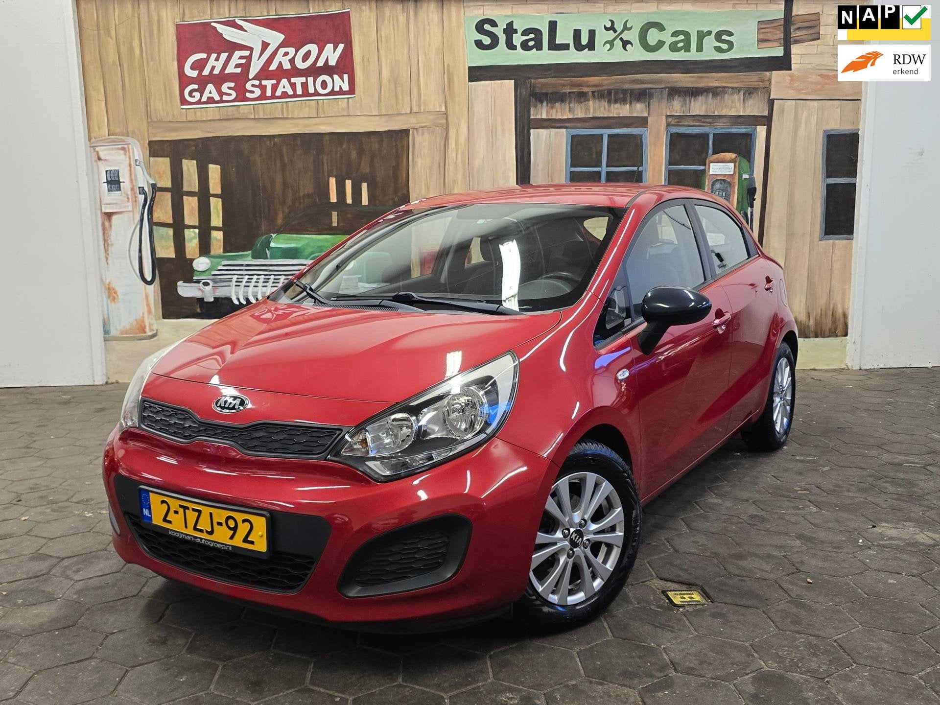 Kia Rio 1.2 CVVT ComfortLine/AIRCO/N.A.P/HISTORIE AANWEZIG/, Auto's, Zwart, 4 cilinders, Origineel Nederlands, Bedrijf