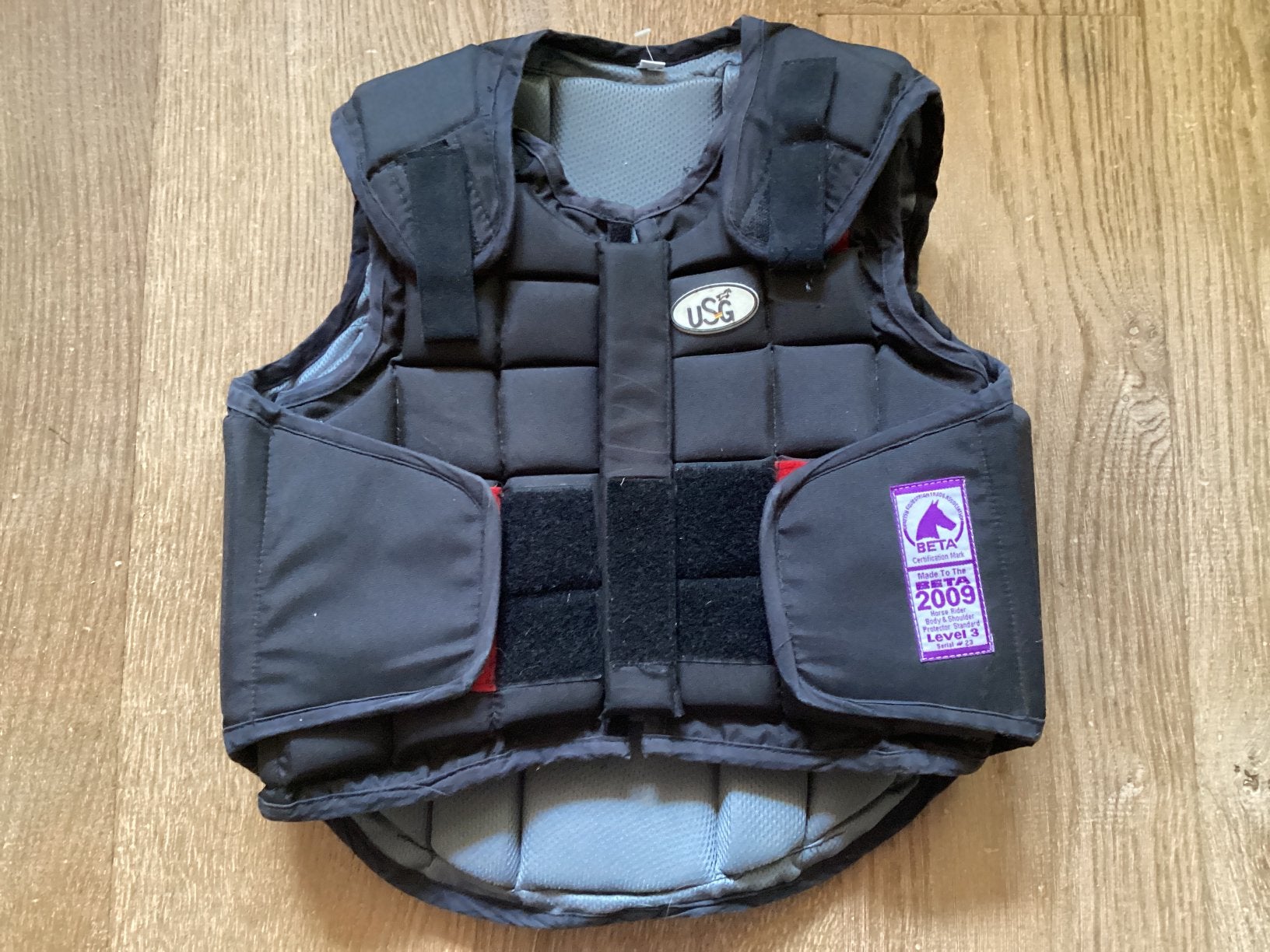 USG bodyprotector kind veiligheid vest maat CM child medium, Ophalen, Zo goed als nieuw
