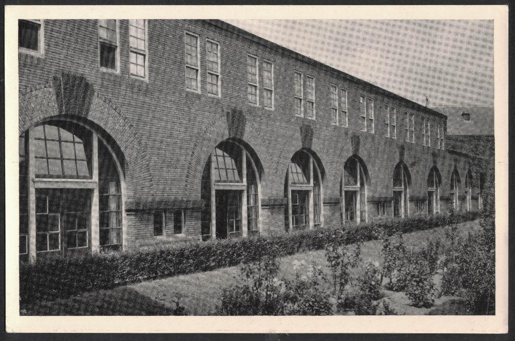 Beverwijk Bissch. Kweekschool, Internaat., Ophalen of Verzenden, 1940 tot 1960, Ongelopen, Noord-Brabant