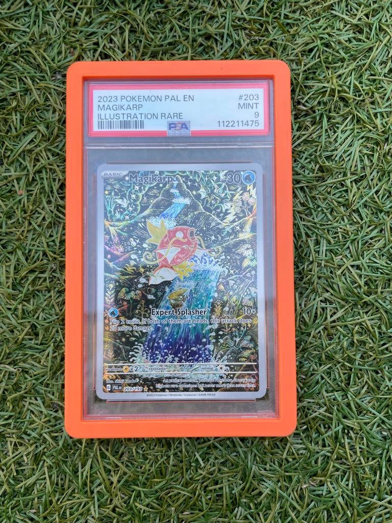 Magikarp 203 PSA 9 - Pokemon Kaart, Hobby en Vrije tijd, Verzamelkaartspellen | Pokémon, Ophalen of Verzenden, Zo goed als nieuw
