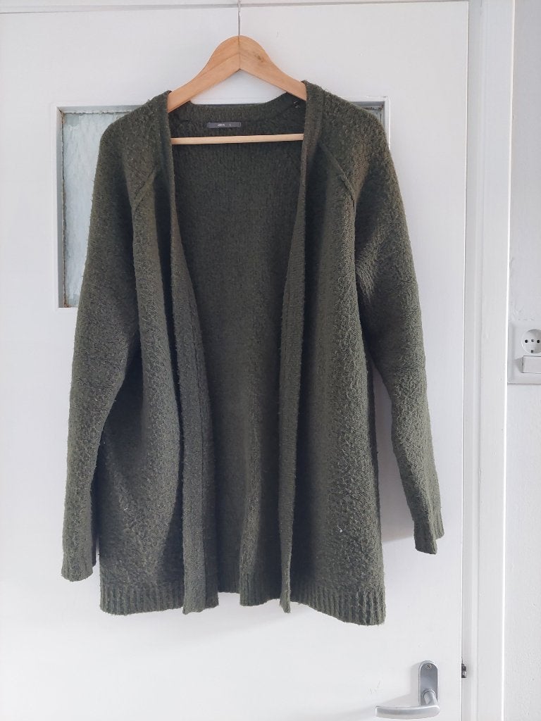 Warm groen vest van de hema maat L valt als 42 44, Maat 42/44 (L), Ophalen of Verzenden, Zo goed als nieuw, Hema