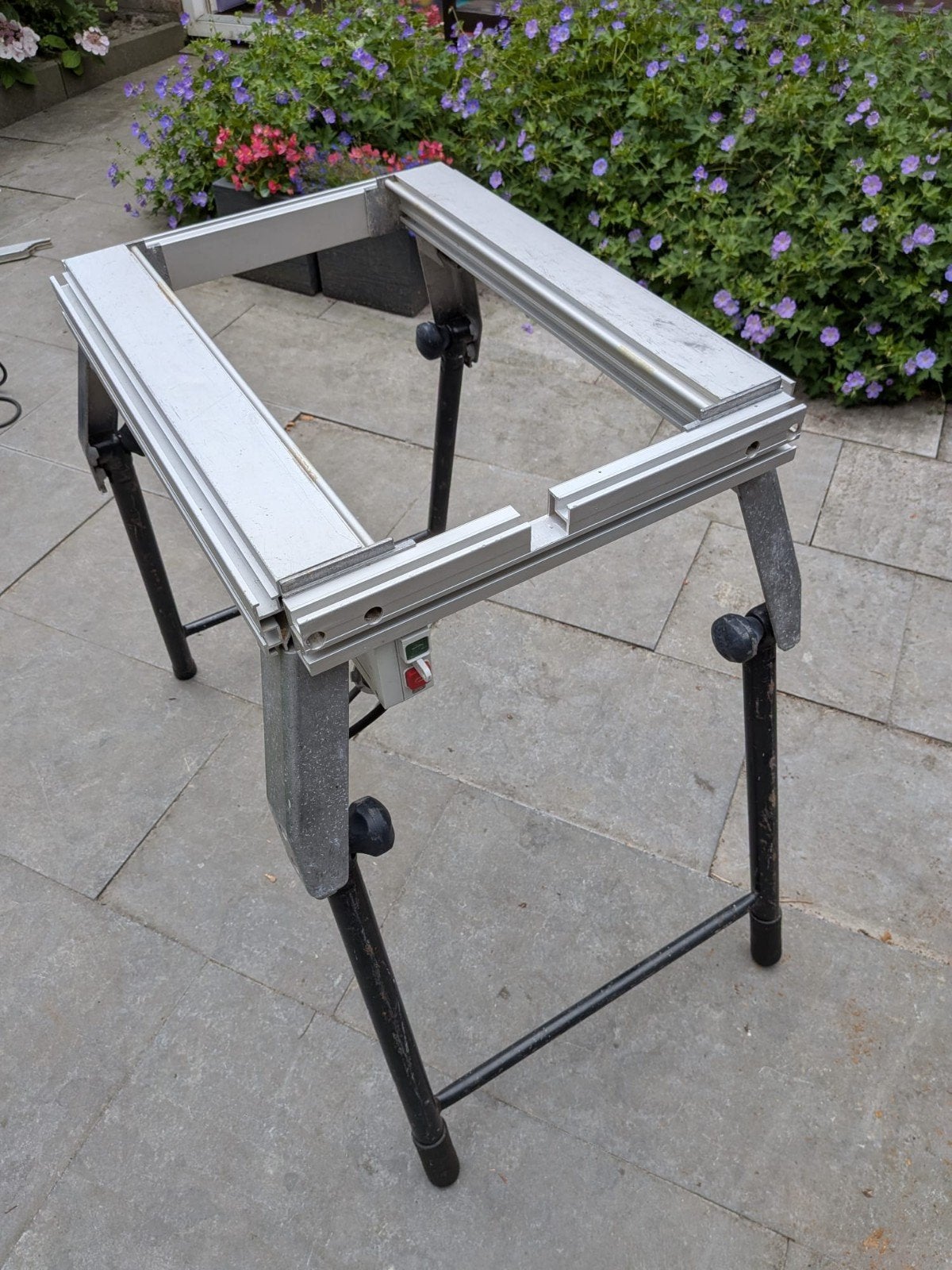 Festool Basis Plus werktafel / onderstel, Ophalen, Gebruikt, Inklapbaar