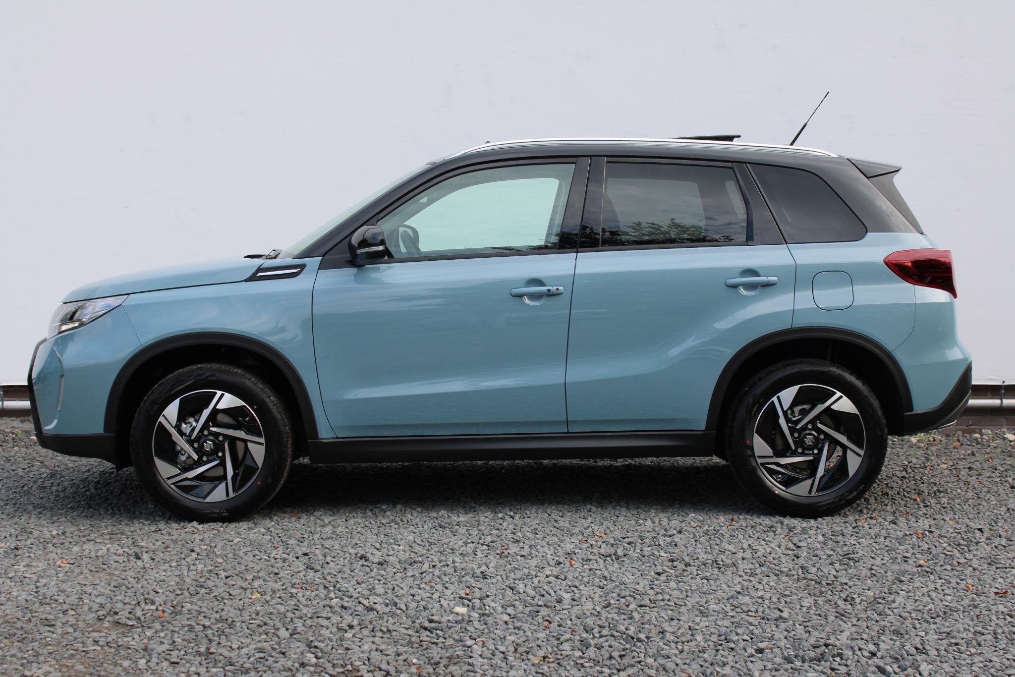 Suzuki Vitara 1.4 Boosterjet Smart Hybrid Style Automaat, Pa, Auto's, 12 maanden, 4 cilinders, Blauw, 1180 kg