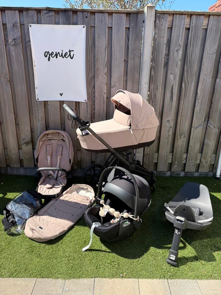 Cybex priam cozy beige, Kinderen en Baby's, Kinderwagens en Combinaties, Ophalen of Verzenden, Zo goed als nieuw, Overige merken