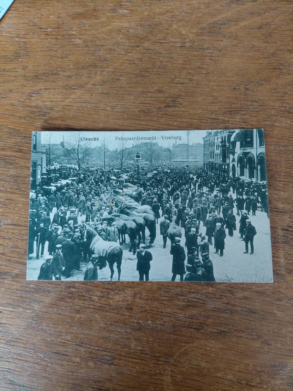 K8 Utrecht paardenmarkt Vreeburg., Verzamelen, Ansichtkaarten | Nederland, Ophalen of Verzenden, Voor 1920, Utrecht