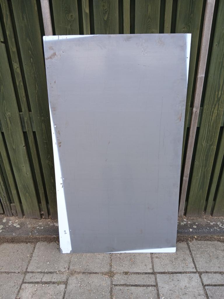 8x metaal plaat  2mm dik  87cm x 151cm, Ophalen