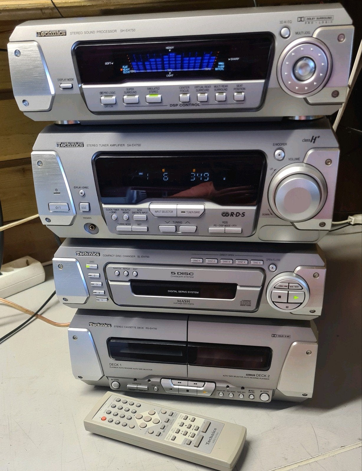 Technics stereo set eh-750 4 delig + afstandsbed., Audio, Tv en Foto, Stereo-sets, Ophalen of Verzenden