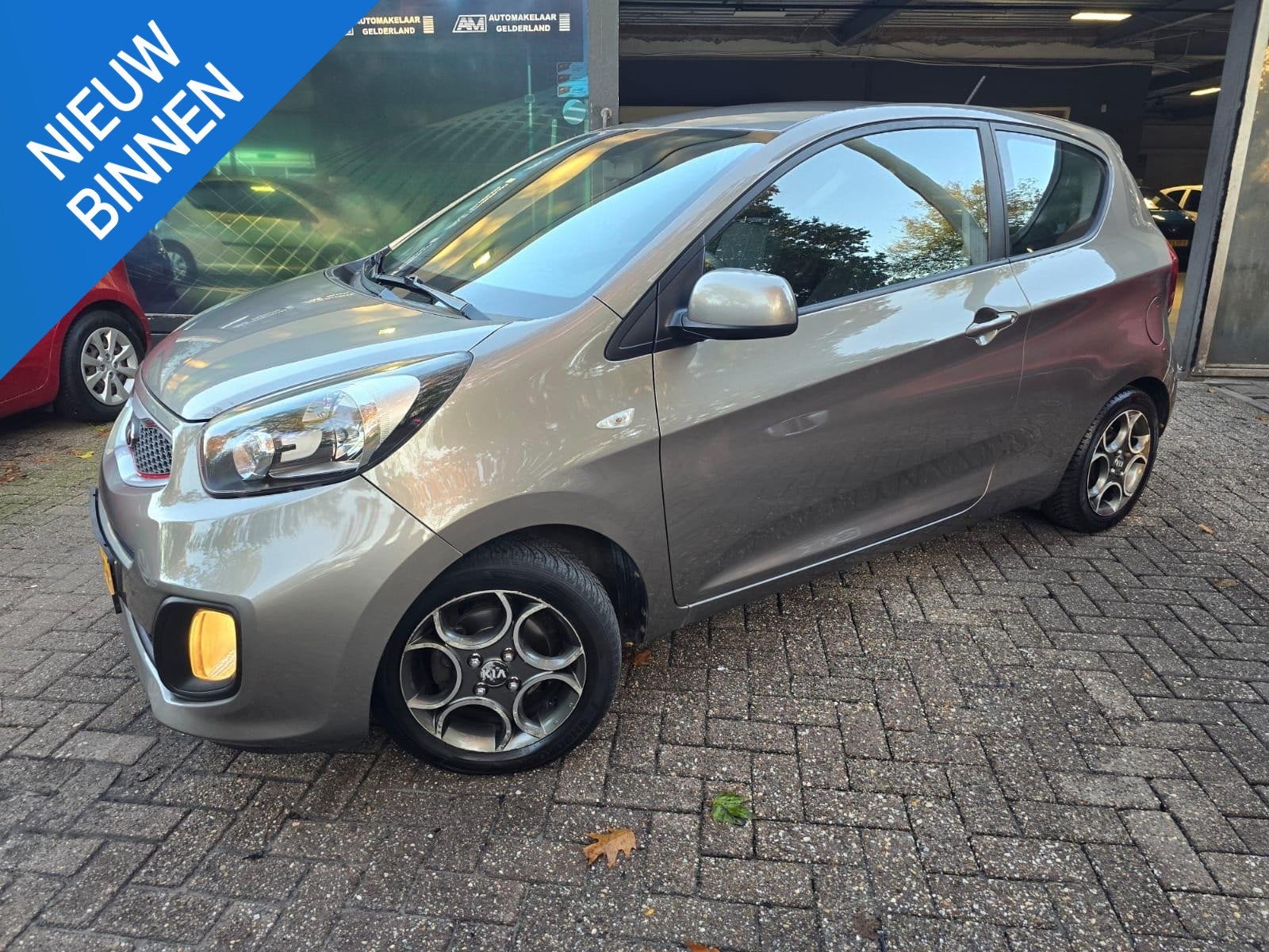 Kia Picanto 1.0 CVVT Comfort Pack, Voorwielaandrijving, Stof, Gebruikt, 400 kg
