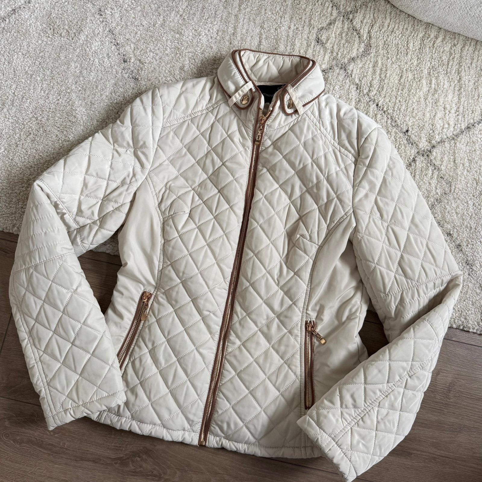 Attentif jas maat M/L, Kleding | Dames, Ophalen of Verzenden, Zo goed als nieuw, Maat 38/40 (M), Beige