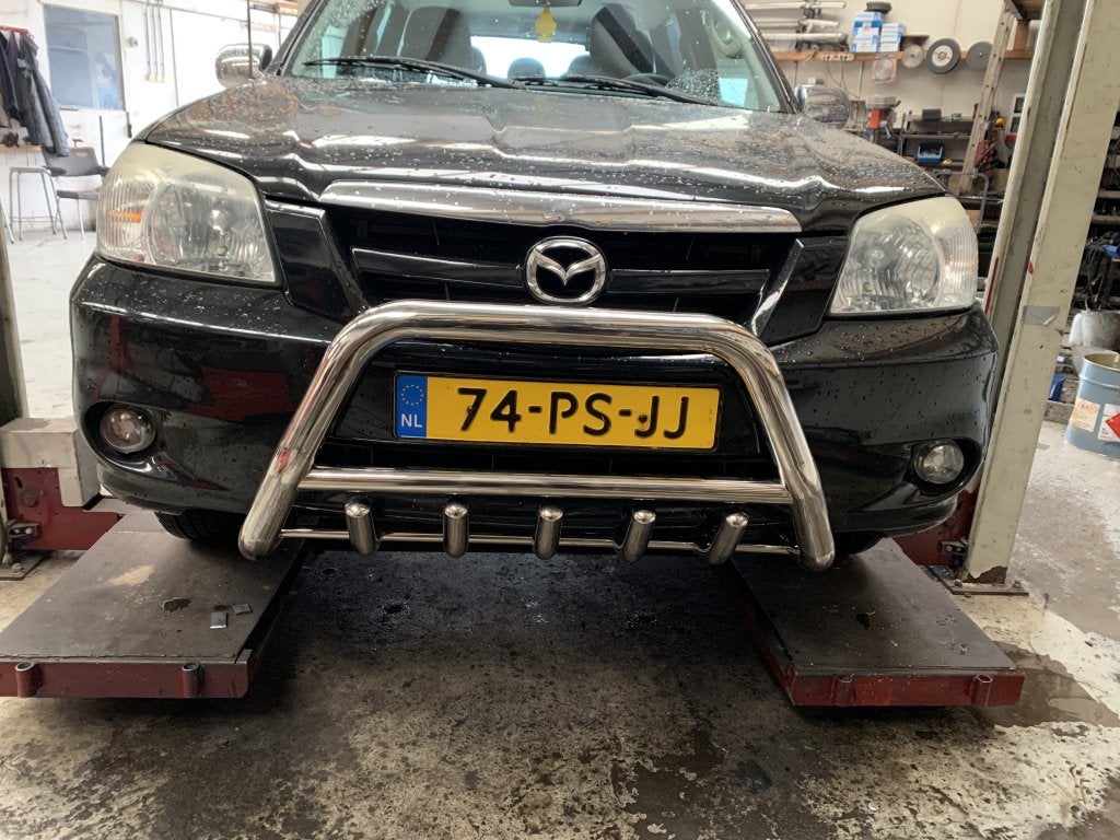 Mazda Tribute Pushbar Bullbar met carterbeschermer, Niet ingevuld, Niet ingevuld, Niet ingevuld