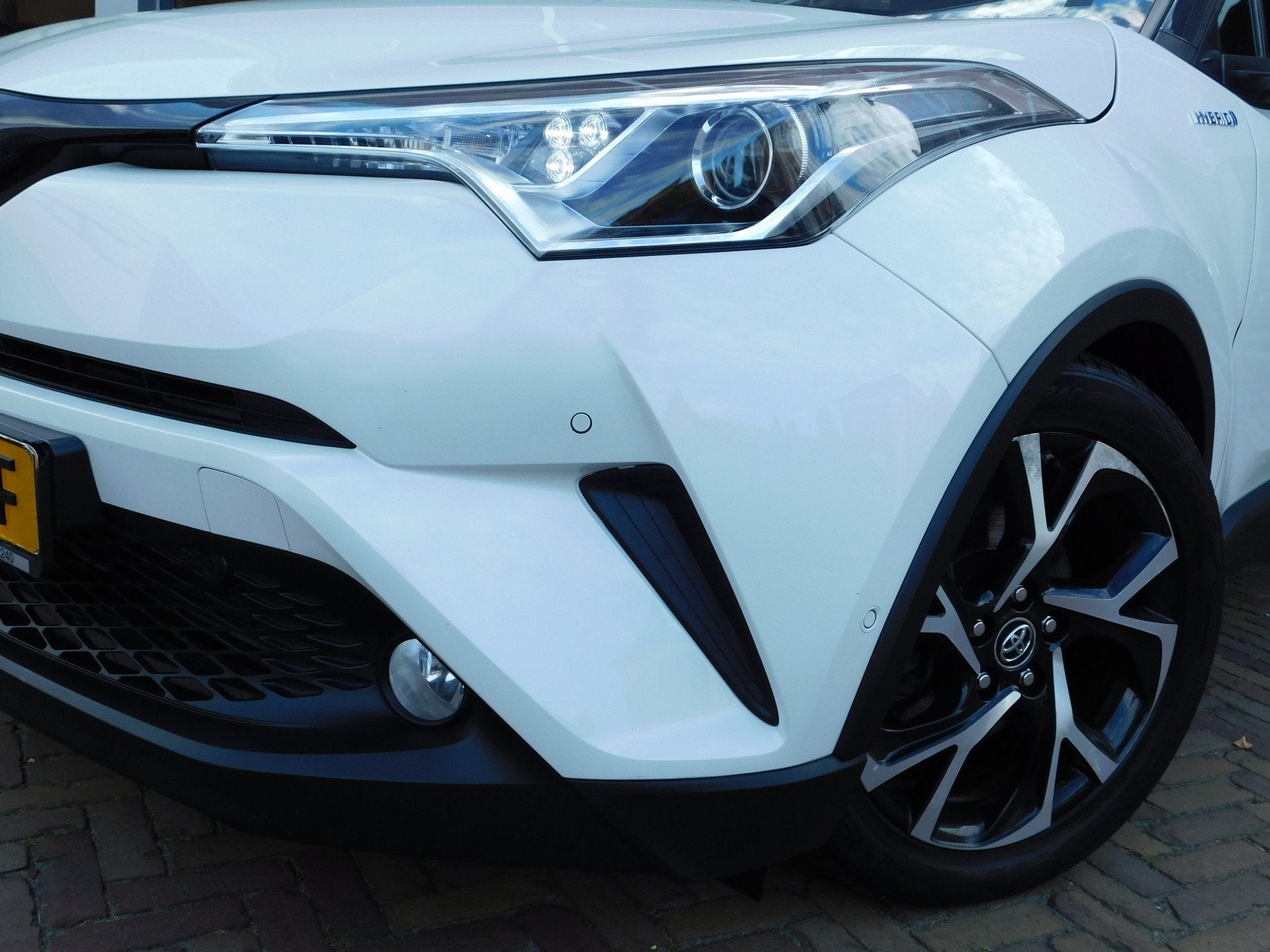 Toyota C-HR 1.8 Hybrid Style | TREKHAAK | JBL | PDC, 12 maanden, Stof, Euro 6, 4 cilinders