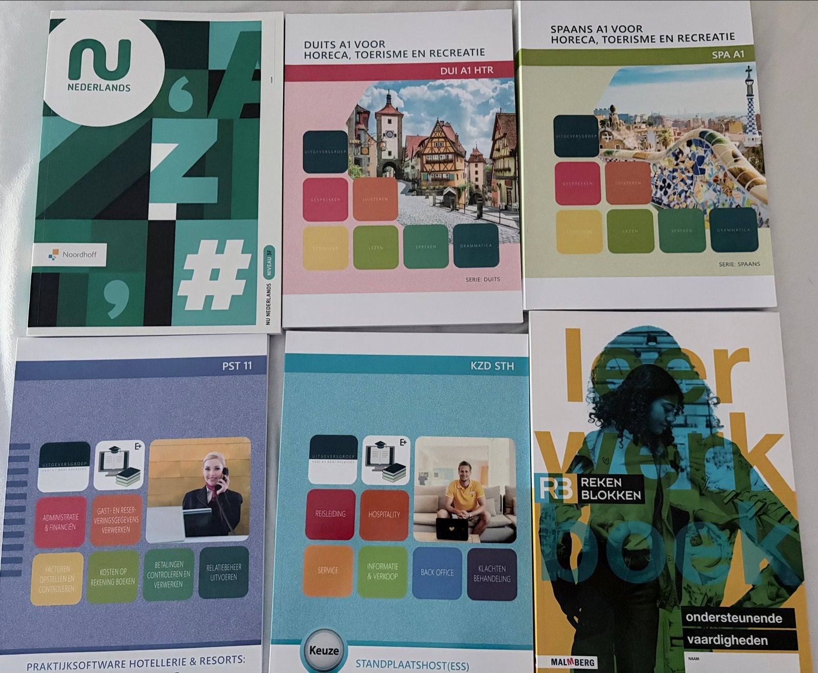 Studieboeken MBO4 Travel & Hospitality + Rekenschrift, Boeken, Ophalen of Verzenden, Beta, Nieuw, MBO