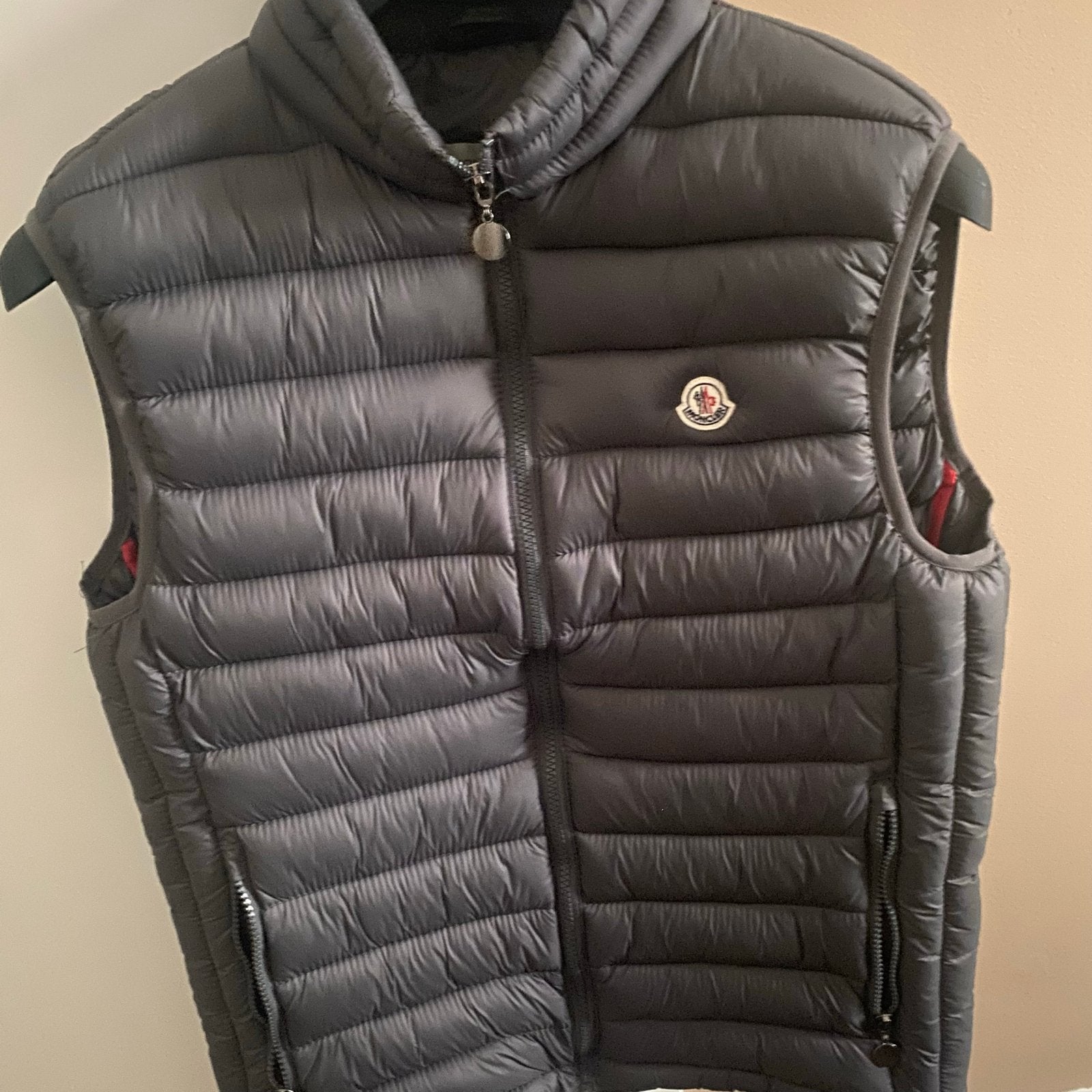 Moncler Bodywarmer, Ophalen, Nieuw, Maat 38/40 (M), Grijs