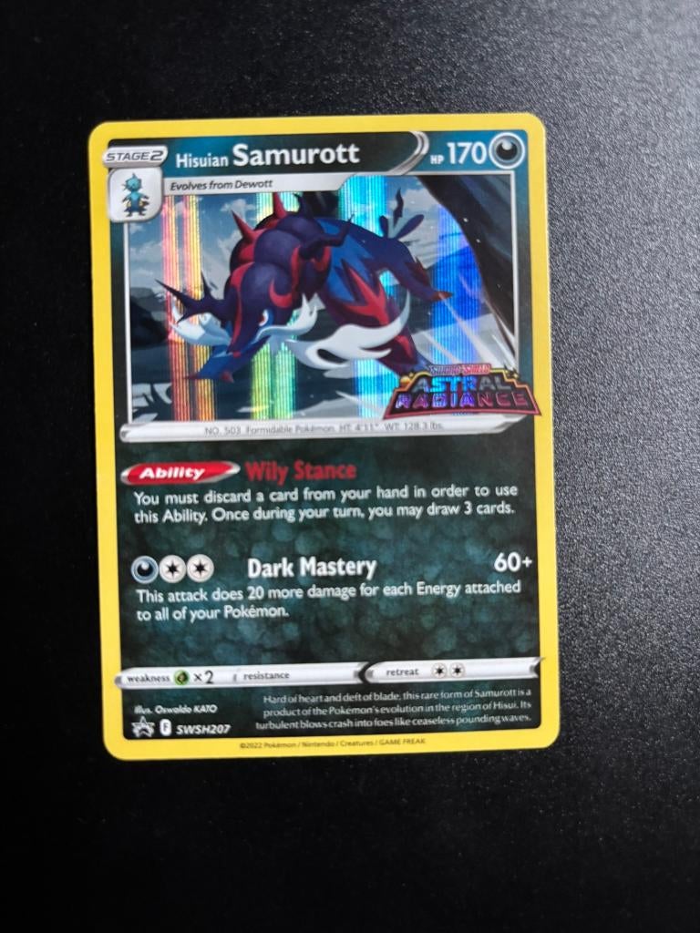 Hisuian Samurott (SWSH 207), Hobby en Vrije tijd, Ophalen of Verzenden, Zo goed als nieuw