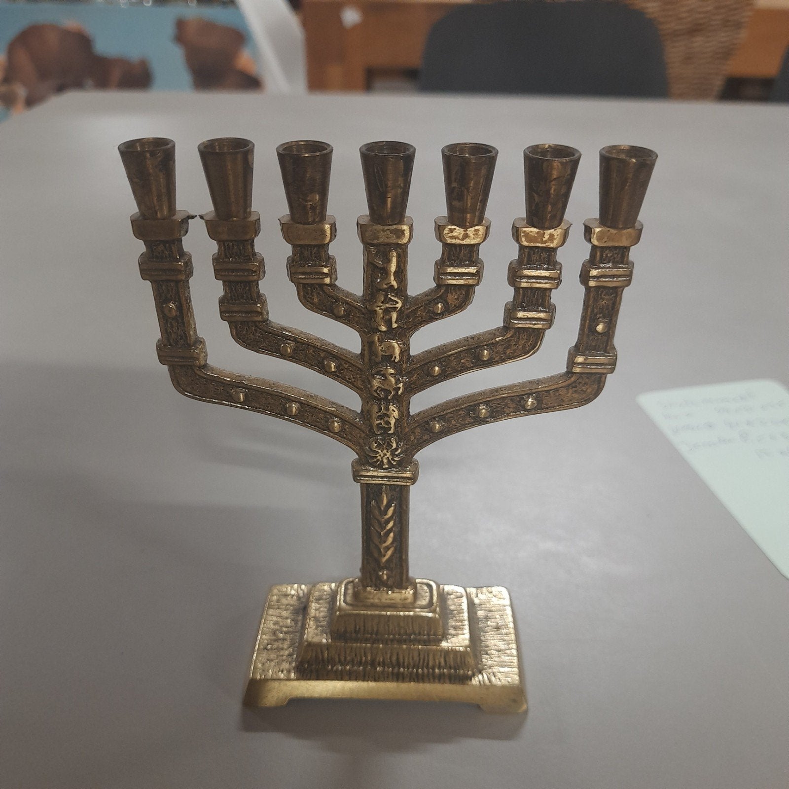Antieke kleine koperen Menorah - Joodse kandelaar, Antiek en Kunst, Ophalen of Verzenden, Koper of Brons
