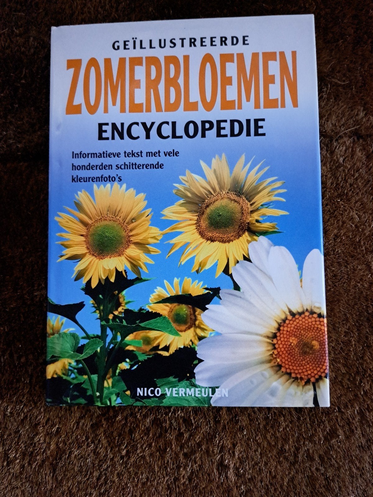 Geïllustreerde Zomerbloemen Encyclopedie & Kuipplanten, Boeken, Ophalen of Verzenden, Gelezen, Nico Vermeulen, Tuinieren en Tuinplanten