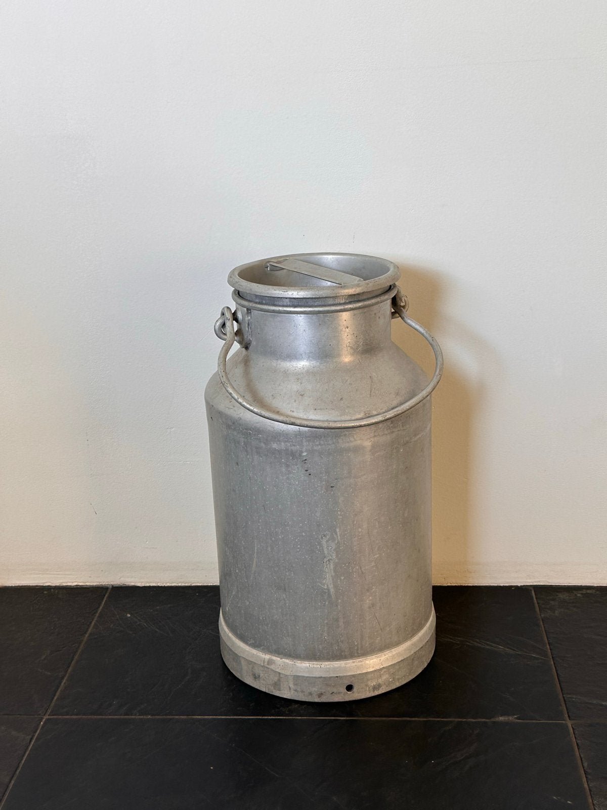 Vintage aluminium melkbus - Decoratief en functioneel, Ophalen of Verzenden