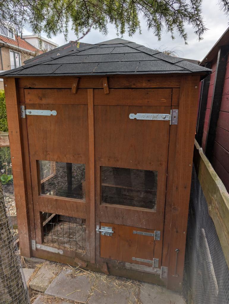 Gaaf groot Konijnenhok, Dieren en Toebehoren, Ophalen, 110 cm of meer, Zo goed als nieuw, Eekhoorn