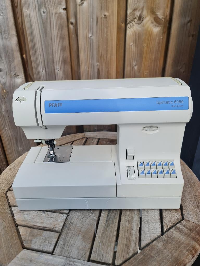 pfaff tipmatic 6150, Hobby en Vrije tijd, Naaimachines en Toebehoren, Ophalen, Gebruikt, Naaimachine, Pfaff
