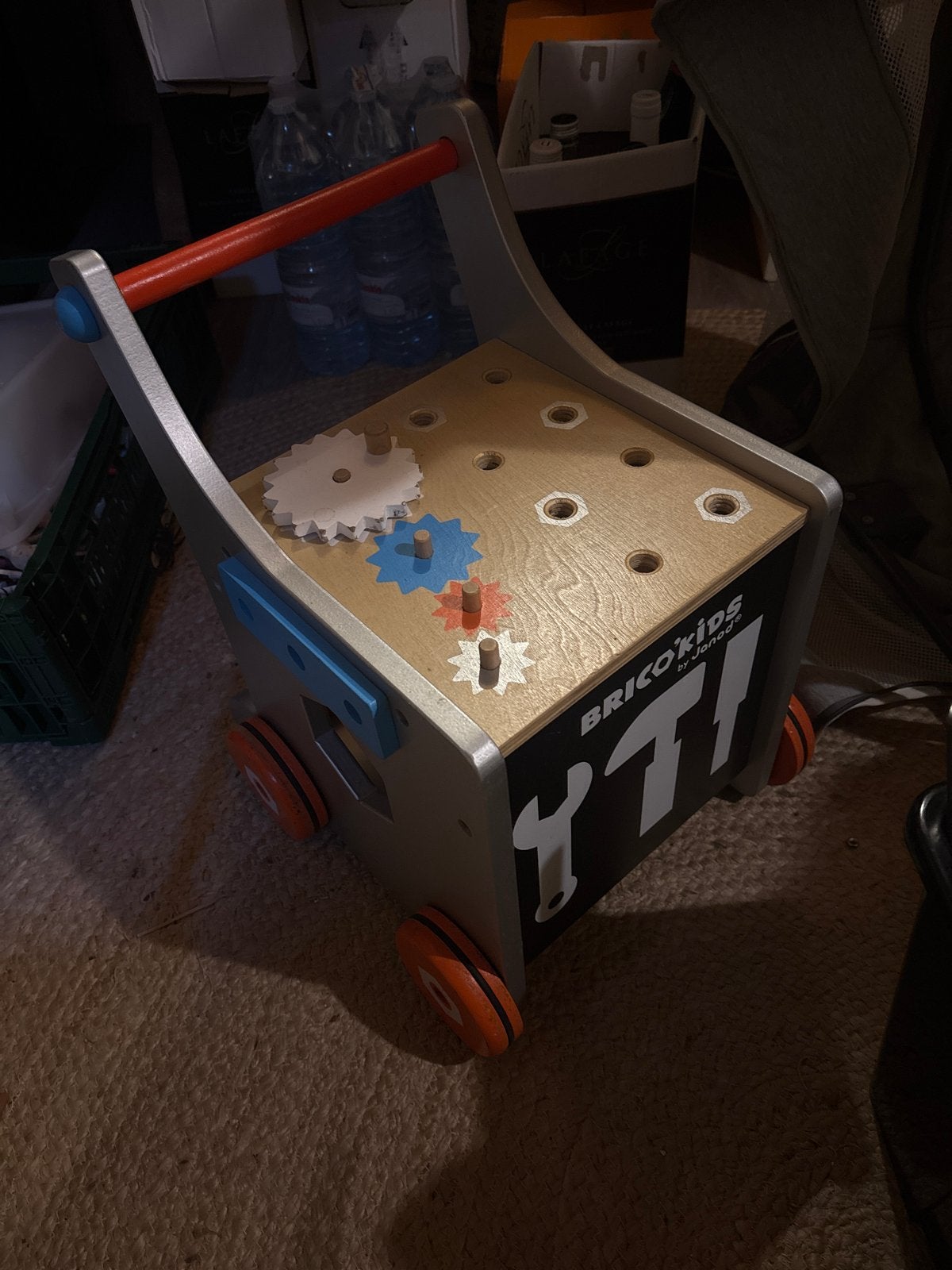 Bricokids loopwagen/werkbank van Janod, Ophalen of Verzenden, Zo goed als nieuw, Rij- of Hobbelspeelgoed