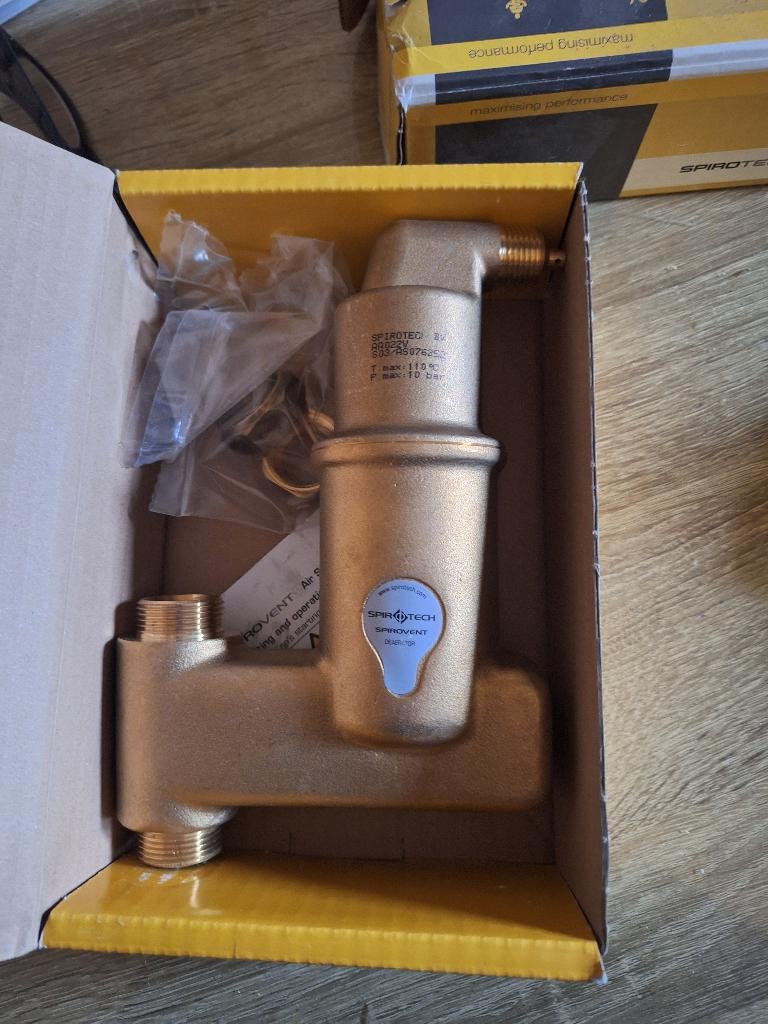 Spirotech Ontluchter, Ophalen, Minder dan 30 cm, Cv-ketel of Combi-ketel, Nieuw